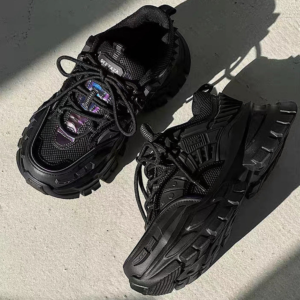 Upper with textured sole design, platform dad sneakers  OR0919