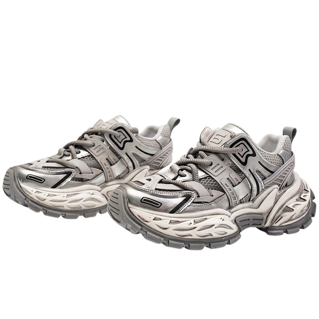 Dinosaur-inspired platform crossover sneakers  OR0924