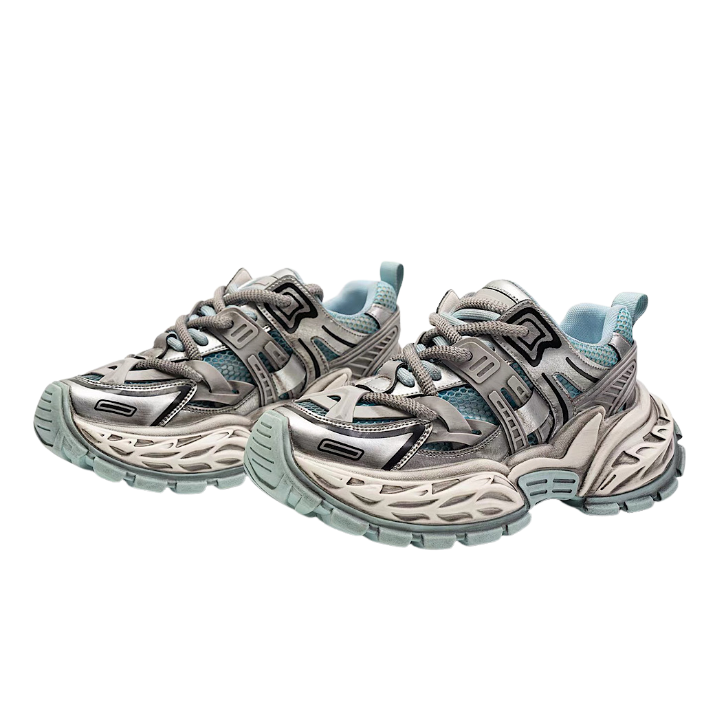 Dinosaur-inspired platform crossover sneakers  OR0924