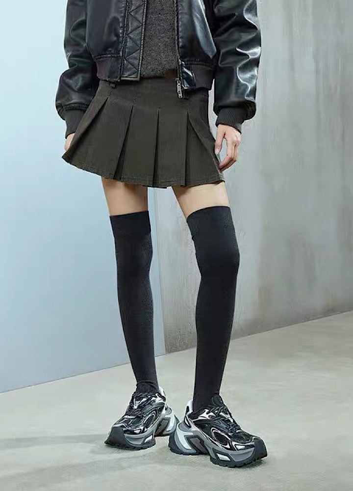 Futuristic-style chunky wide-sole sneakers  OR0929