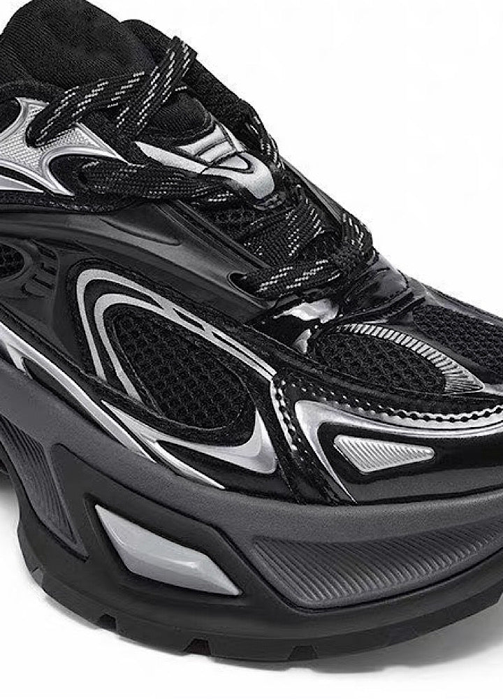 Futuristic-style chunky wide-sole sneakers  OR0929
