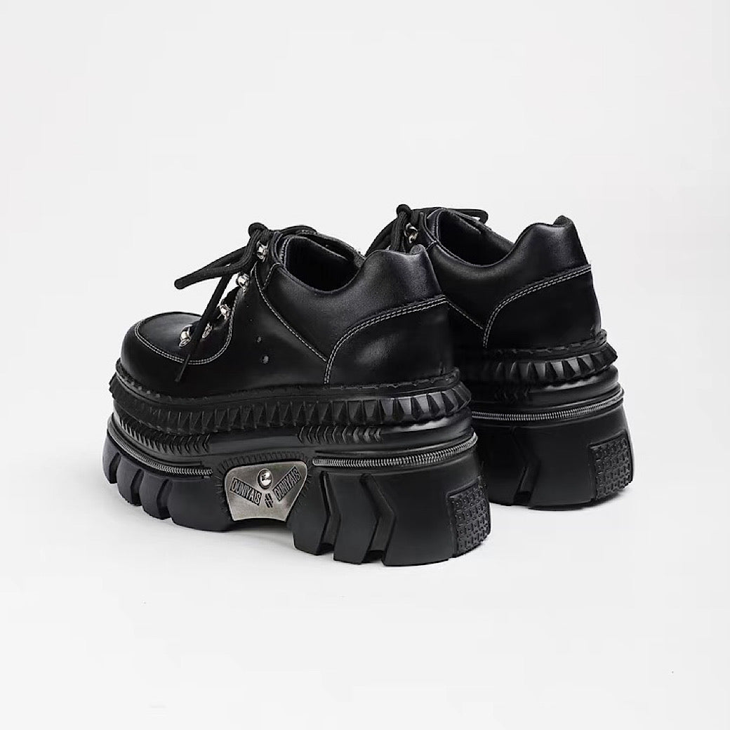 High-up platform silhouette black casual sneakers  OR0930