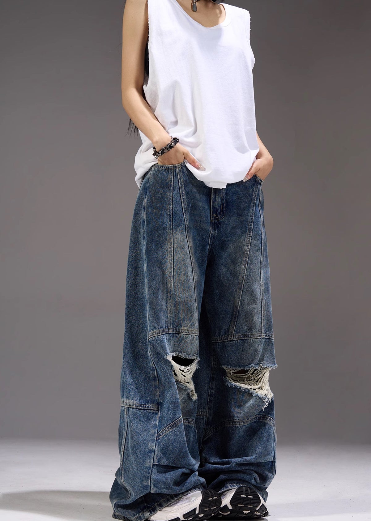 Dull knee damage processing mid-light wide straight denim pants  OR0942