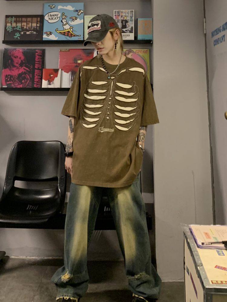Bone design distressed oversized T-shirt  OR0945