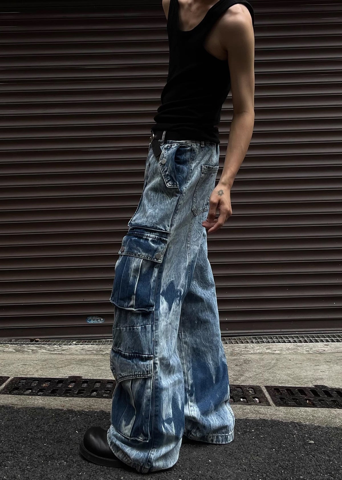 Random wash processing gimmick design blue denim pants  OR0951