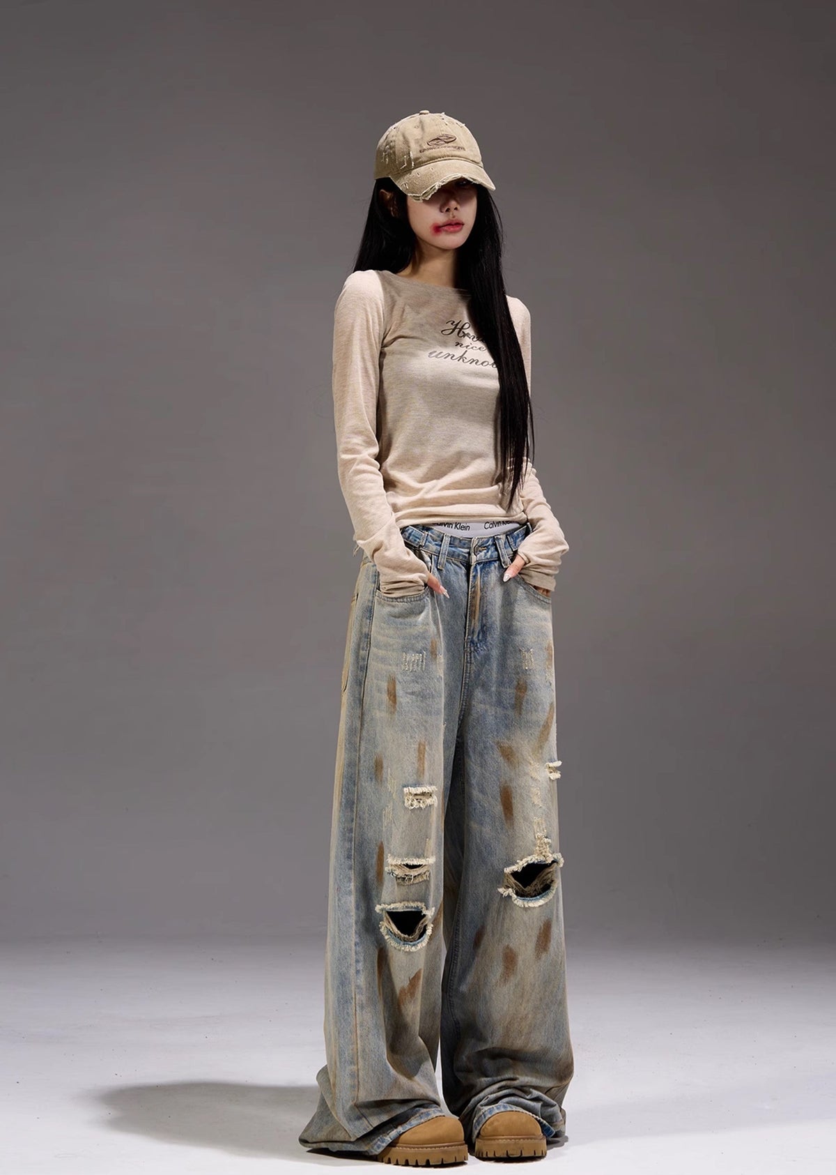 Myriad middle distressed dull wide denim pants  OR0962