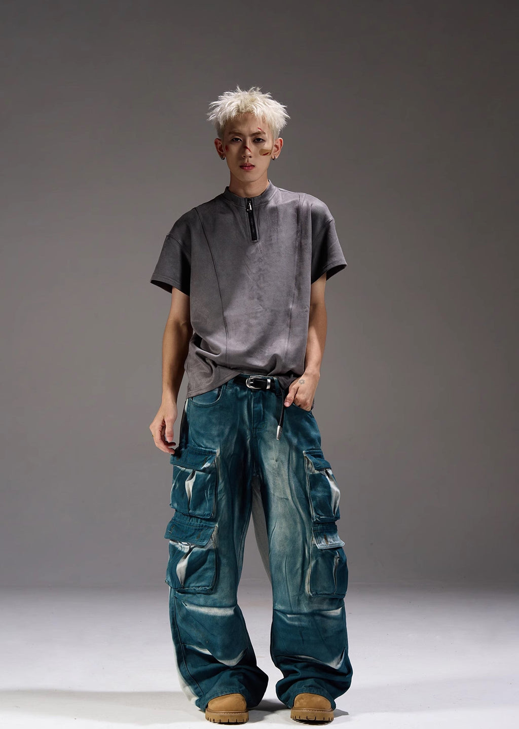 Glossy gimmick fabric glossy design cargo denim pants  OR0967