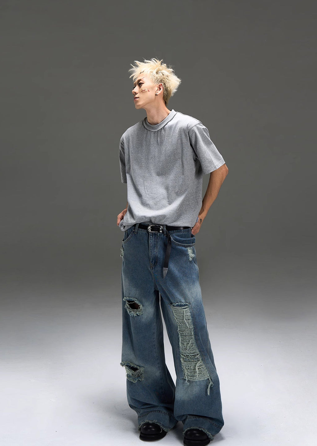 Gimmick distressed vintage grunge style oversized denim pants  OR0977