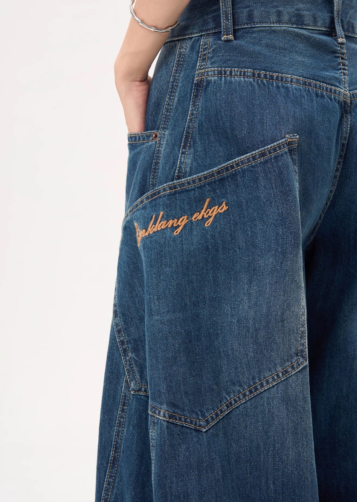 Balloon wide silhouette basic color denim pants  OR0991