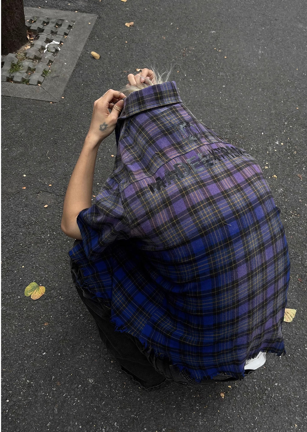Gradient purple color plaid design distressed short sleeve shirt  OR0992