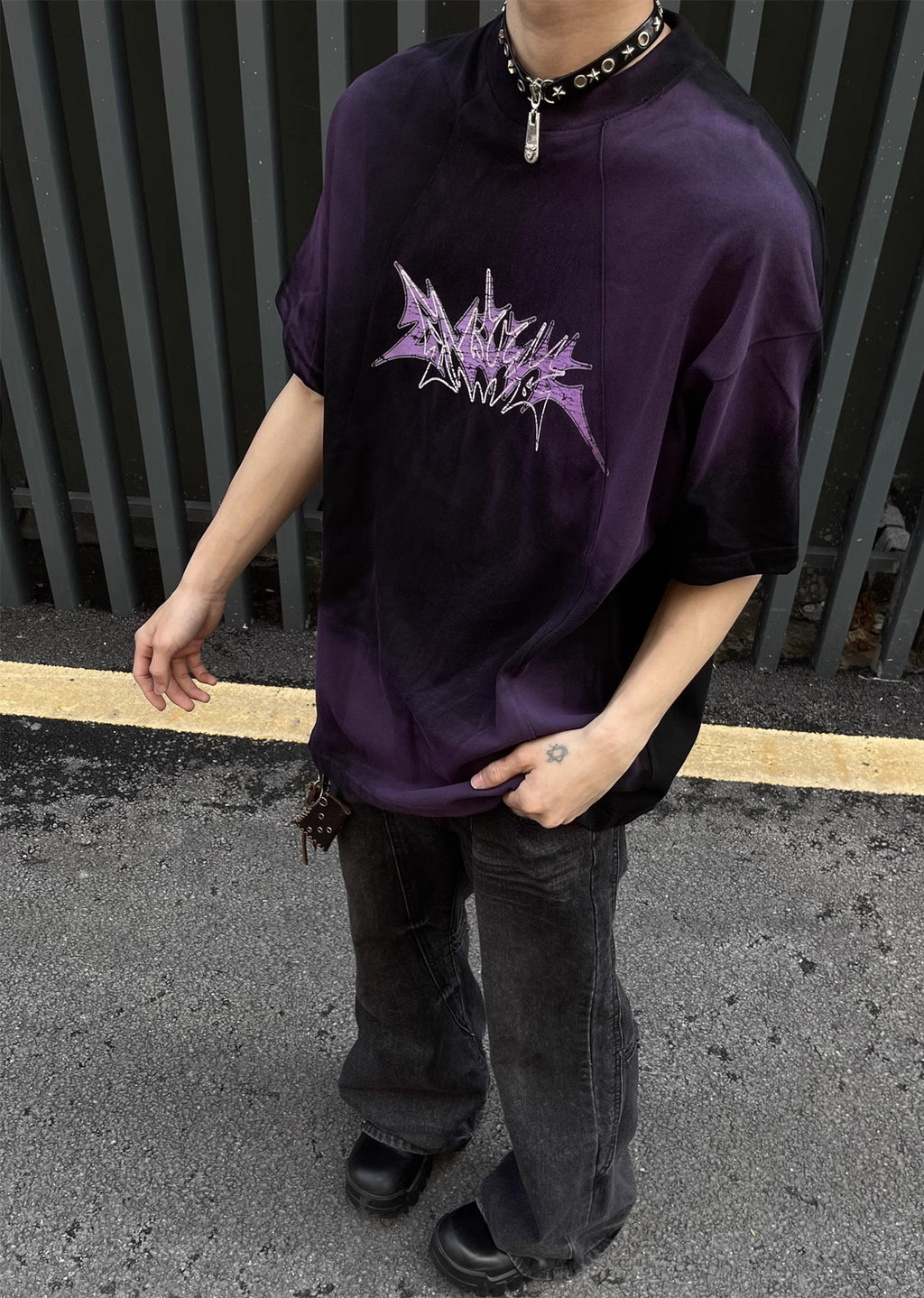 Dull washed dark colored subculture short sleeve T-shirt  OR0993