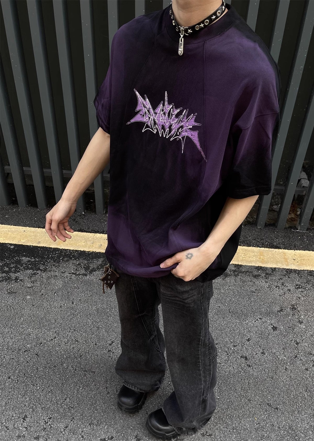 Dull washed dark colored subculture short sleeve T-shirt  OR0993