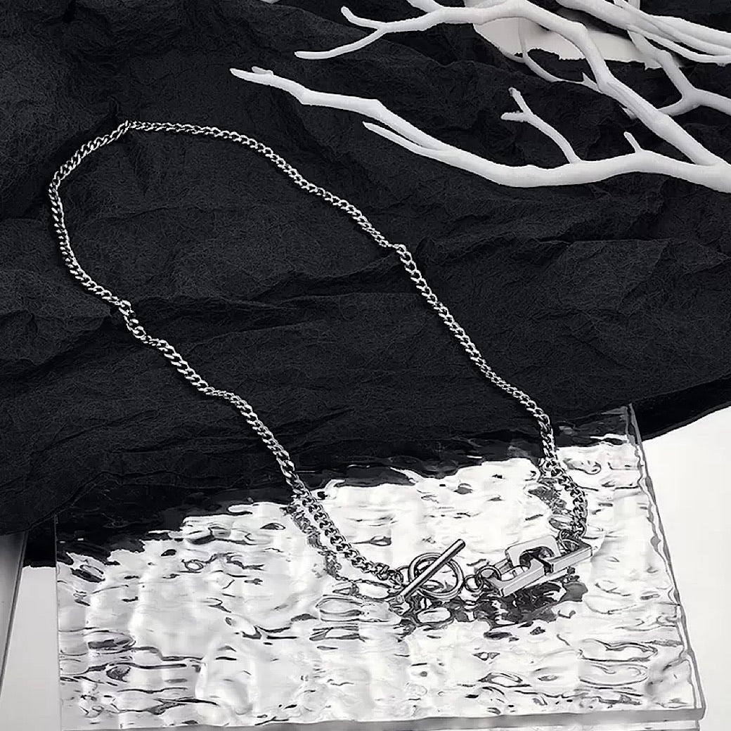 Connection ring design necklace  OR1004