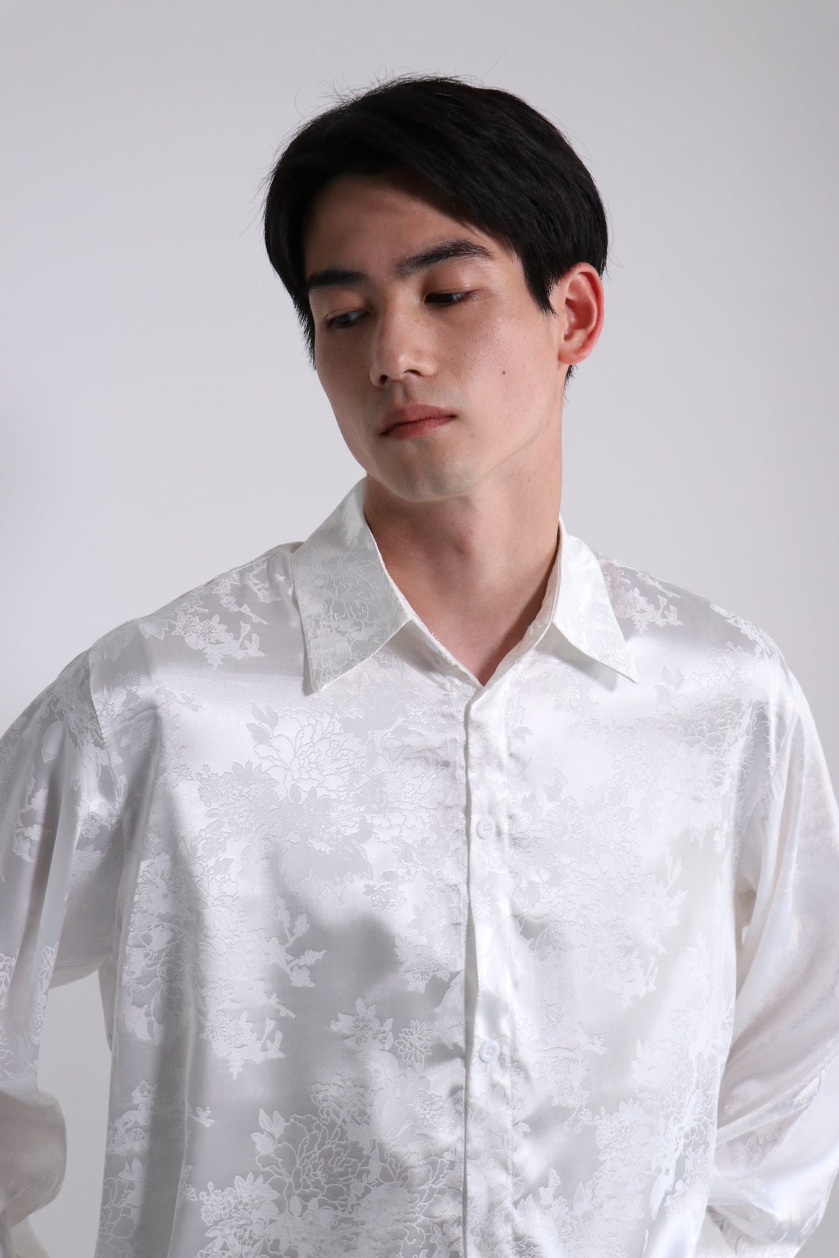 《シャツ1位》Satin china-motif shirt  OR1006