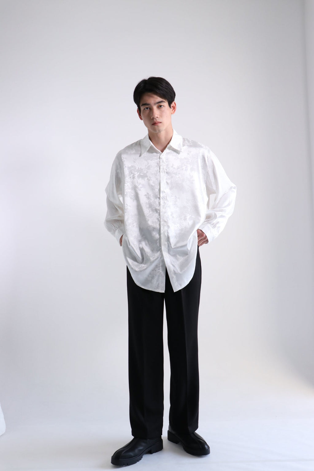 《シャツ1位》Satin china-motif shirt  OR1006