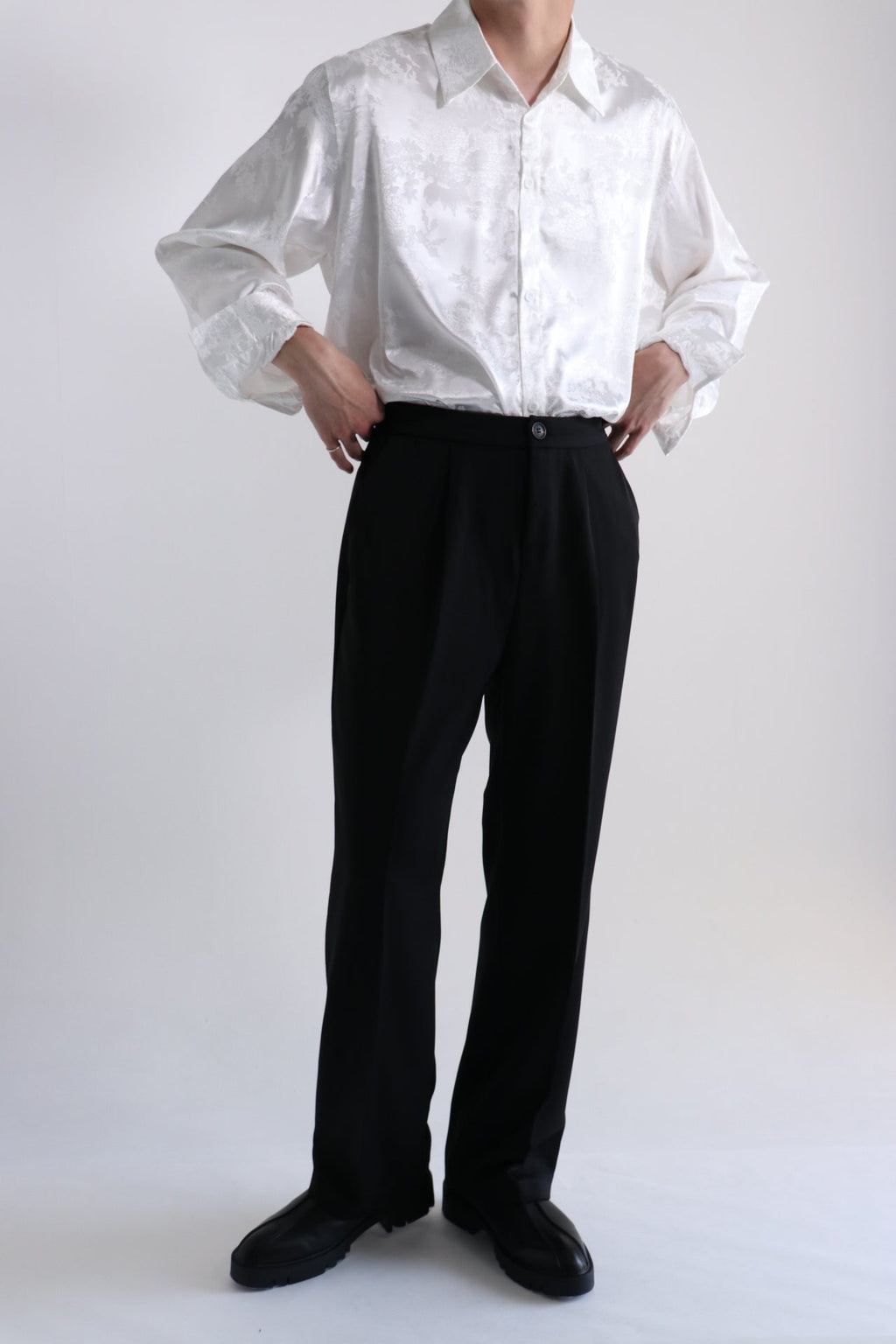 《シャツ1位》Satin china-motif shirt  OR1006