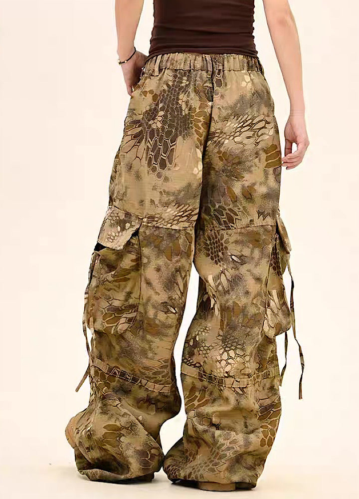 Random leopard print wide silhouette cargo pants  OR1009