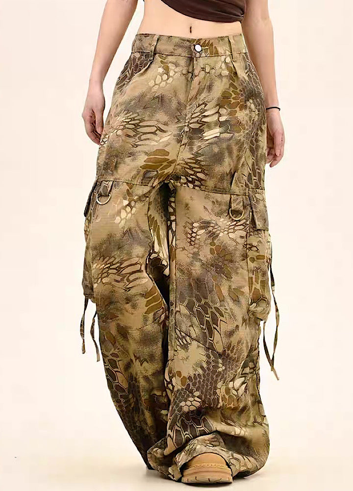 Random leopard print wide silhouette cargo pants  OR1009