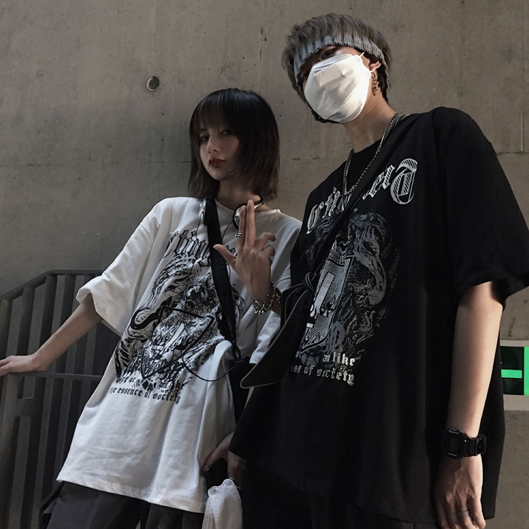 Letter print graphic loose short-sleeved T-shirt  OR1016